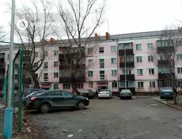 2-комнатная квартира, этаж 3 из 4, 46 м²