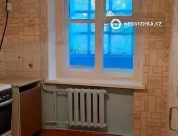 2-комнатная квартира, этаж 1 из 5, 48 м²