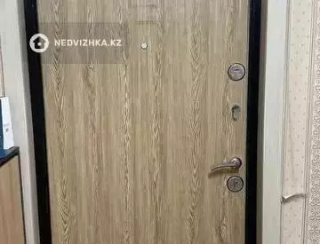 2-комнатная квартира, этаж 4 из 5, 52 м²