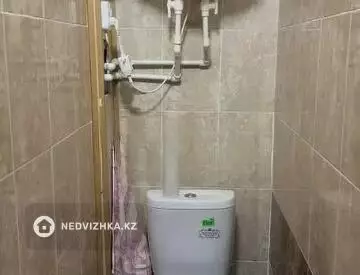 2-комнатная квартира, этаж 4 из 5, 52 м²