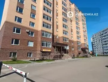 1-комнатная квартира, этаж 10 из 10, 44 м²