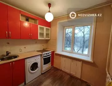 3-комнатная квартира, этаж 3 из 5, 62 м²