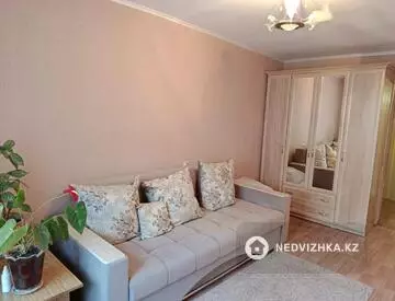 3-комнатная квартира, этаж 3 из 5, 54 м²