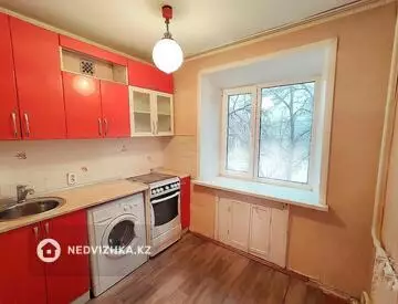 3-комнатная квартира, этаж 3 из 5, 62 м²