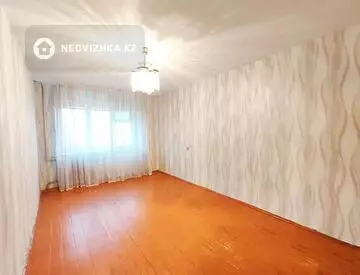 3-комнатная квартира, этаж 3 из 5, 62 м²