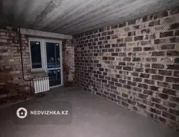 1-комнатная квартира, этаж 2 из 5, 40 м²