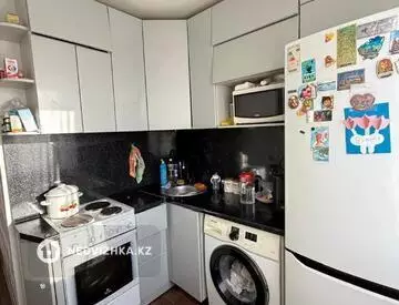 1-комнатная квартира, этаж 5 из 5, 32 м²