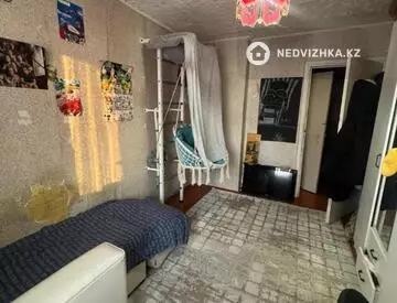 2-комнатная квартира, этаж 9 из 9, 51 м²