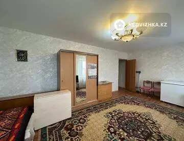 1-комнатная квартира, этаж 1 из 9, 41 м²