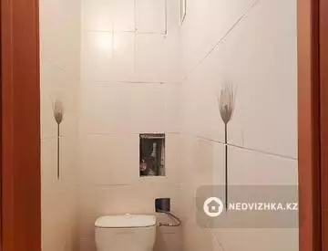 3-комнатная квартира, этаж 3 из 5, 62 м²