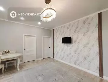 3-комнатная квартира, этаж 1 из 9, 70 м²