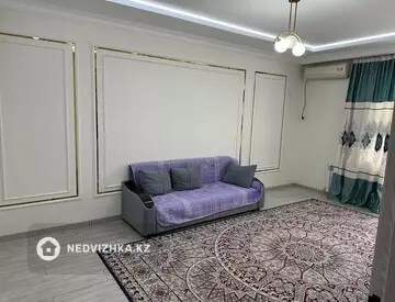 1-комнатная квартира, этаж 5 из 5, 42 м², на длительный срок