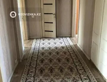 1-комнатная квартира, этаж 4 из 5, 90 м²
