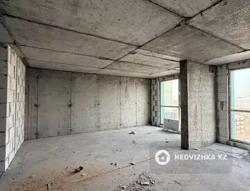 2-комнатная квартира, этаж 10 из 10, 50 м²