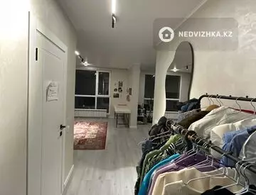 2-комнатная квартира, этаж 7 из 10, 52 м²