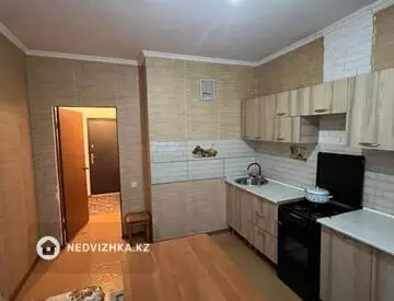 1-комнатная квартира, этаж 9 из 9, 40 м²