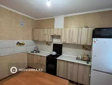 1-комнатная квартира, этаж 9 из 9, 40 м²