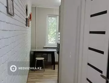 1-комнатная квартира, этаж 2 из 4, 32 м²