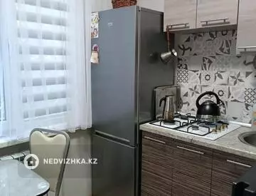 1-комнатная квартира, этаж 2 из 4, 32 м²