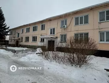 2-комнатная квартира, этаж 1 из 2, 49 м²