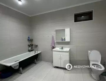 5-комнатный дом, 7.5 соток, 185 м²