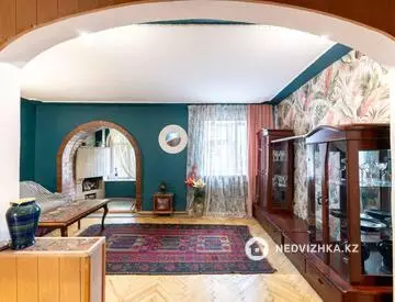 4-комнатный дом, 1.5 соток, 92 м²