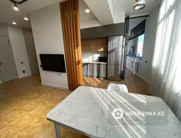 2-комнатная квартира, этаж 10 из 13, 73 м²