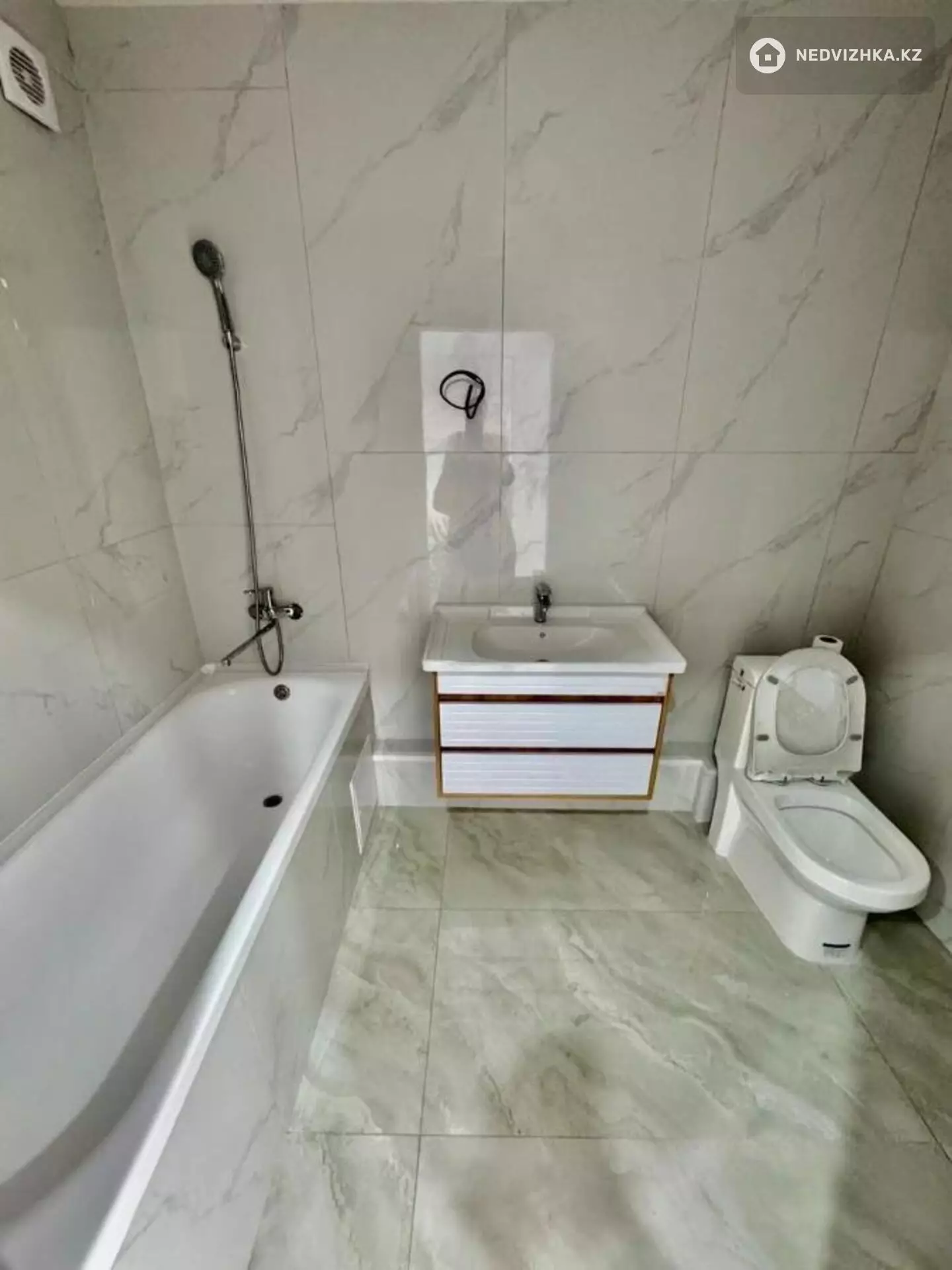 47.3 м², 1-комнатная квартира, этаж 9 из 9, 47 м², изображение - 1