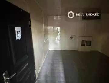 1-комнатная квартира, этаж 5 из 5, 13 м²