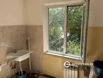 1-комнатная квартира, этаж 5 из 5, 13 м²