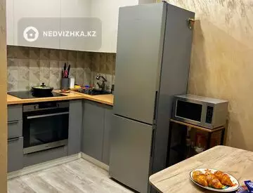 2-комнатная квартира, этаж 2 из 13, 55 м²