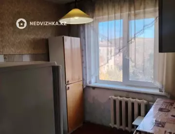 1-комнатная квартира, этаж 3 из 4, 36 м²