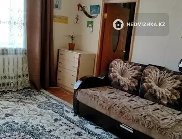 2-комнатная квартира, этаж 2 из 2, 43 м²