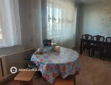 3-комнатная квартира, этаж 5 из 5, 62 м²