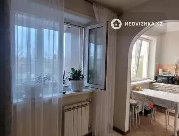 3-комнатная квартира, этаж 4 из 5, 62 м²