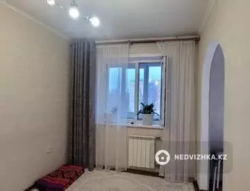 3-комнатная квартира, этаж 4 из 5, 62 м²