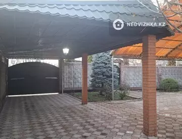 8-комнатная часть дома, 8 соток, 8 м²