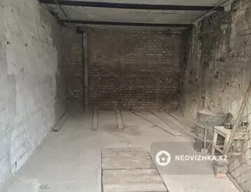 Гараж, 18 м², на длительный срок