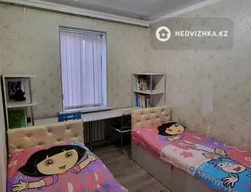 3-комнатная квартира, этаж 4 из 4, 89 м²