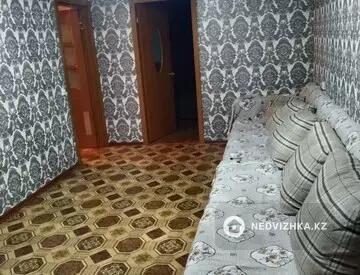 2-комнатная квартира, этаж 2 из 5, 44 м², на длительный срок
