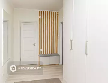 3-комнатная квартира, этаж 8 из 9, 80 м²