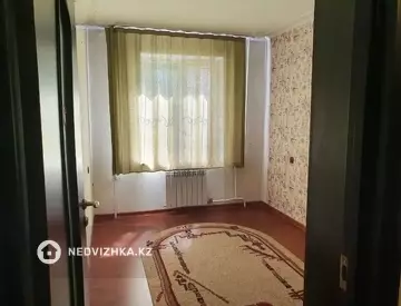 3-комнатная квартира, этаж 2 из 4, 61 м²