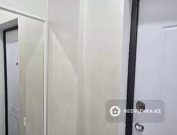 1-комнатная квартира, этаж 8 из 10, 49 м²