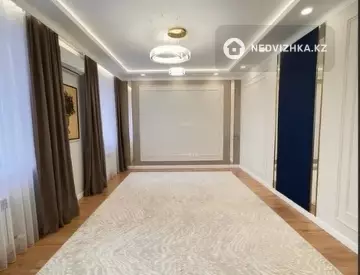 3-комнатная квартира, этаж 2 из 9, 93 м²