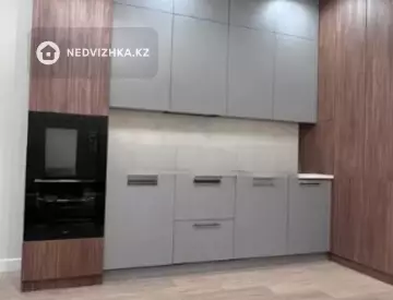 2-комнатная квартира, этаж 8 из 10, 55 м²