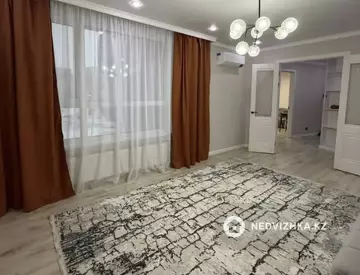3-комнатная квартира, этаж 2 из 8, 90 м²