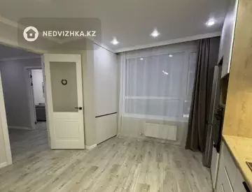 3-комнатная квартира, этаж 2 из 8, 90 м²