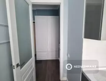 2-комнатная квартира, этаж 11 из 14, 65 м²