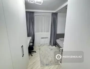 3-комнатная квартира, этаж 8 из 9, 87 м²