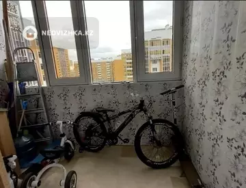 3-комнатная квартира, этаж 7 из 9, 85 м²